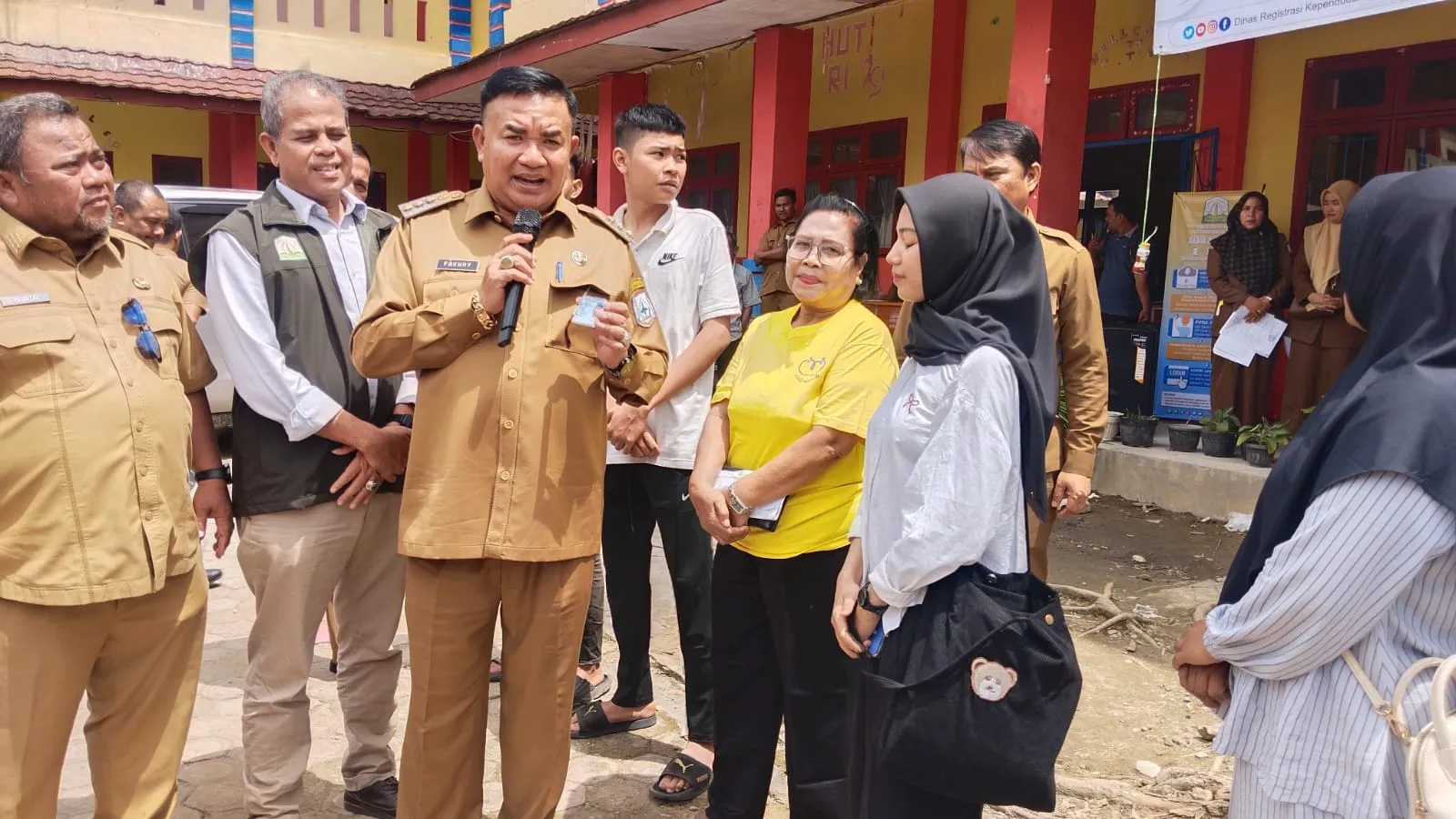 Bupati Salim Fakhry Dukung Penuh Program Perekaman e-KTP Gratis di Sekolah