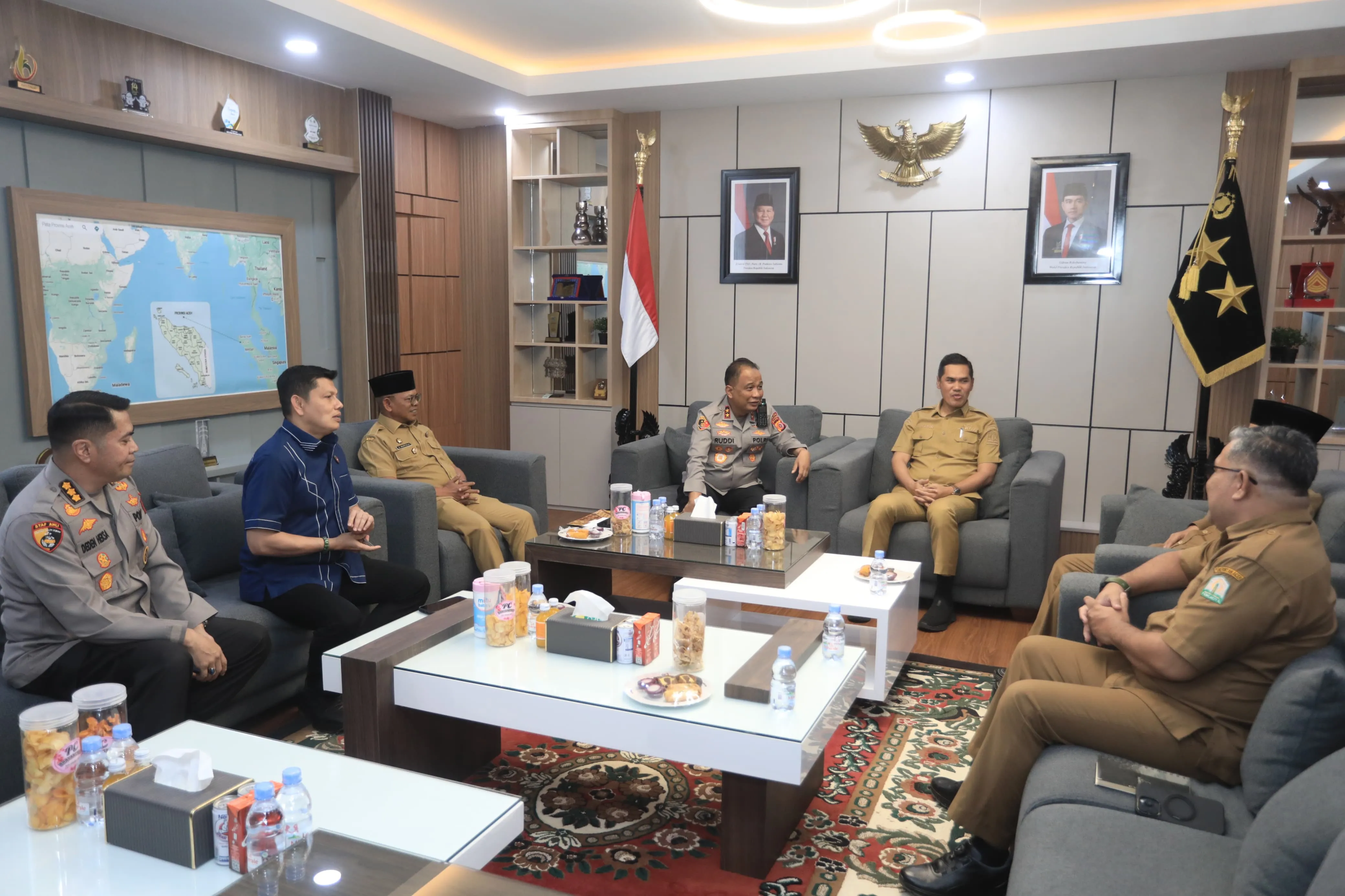 Jalankan Amanah Mualem, Sekda Aceh Silaturahmi dengan Kapolda