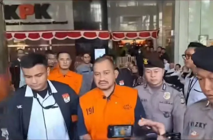 Anggota Polri di KPK Jadi Tersangka Pemerasan Bupati Pemalang
