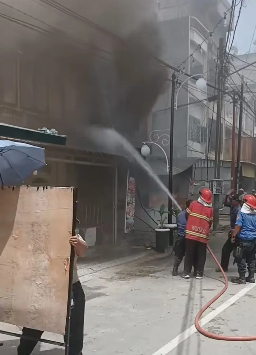 Satu Ruko Hangus Terbakar di Jalan Sutomo Lubukpakam