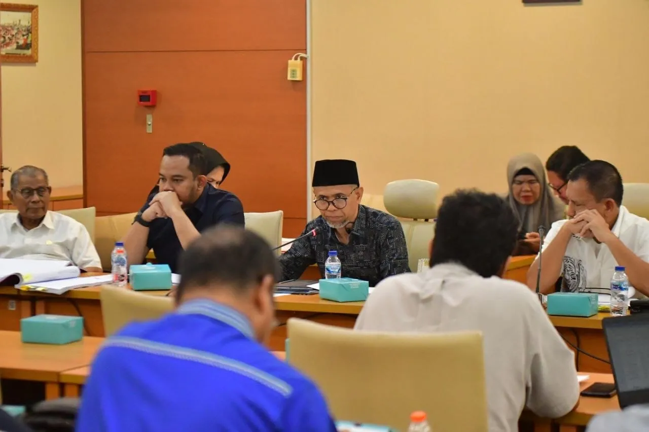 Salman Alfarisi Sesalkan Pimpinan TAPD Absen, Pembahasan LPJ Dinilai Tak Maksimal