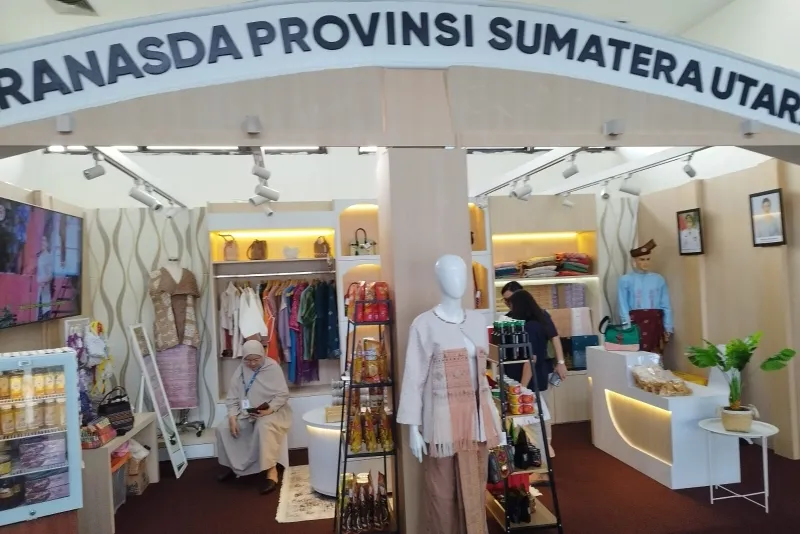 Dekranasda Sumut Promosikan Produk UMKM Unggulan Di PRSU Ke-50