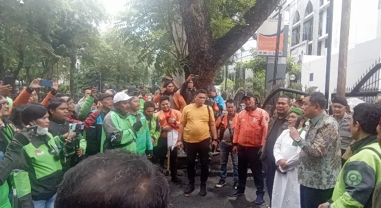 Anggota DPRD Sumut Dhody Thahir Ajak Pengemudi Ojol Sama-sama Ke Kemenhub