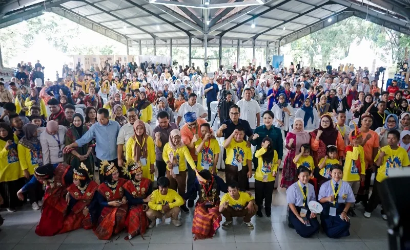 Peringatan Hari Anak Nasional 2026 Berlangsung Ceria, Rico Waas Tegaskan Setiap Anak Punya Hak dan Ruang Berkarya Yang Sama