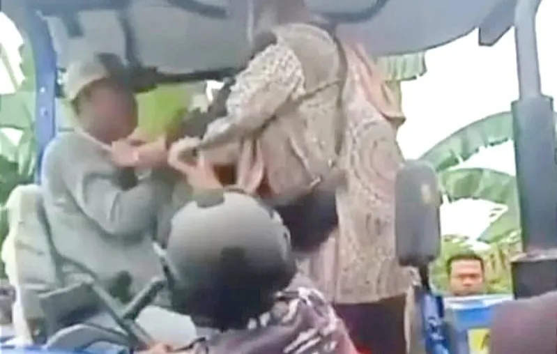 Desa Medan Sinembah dan Limau Manis Memanas, Warga Adang  Aktivitas TNI AL dan Satpol PP