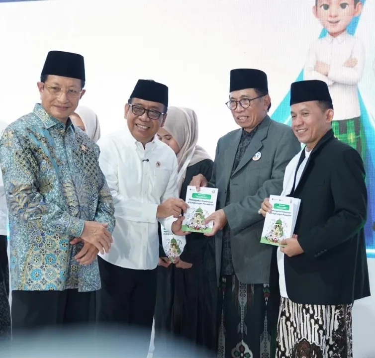 Luncurkan Gerakan Nasional Ruang Aman dan Nyaman Anak, Menag: Tak Boleh Ada Kekerasan di Pesantren dan Madrasah