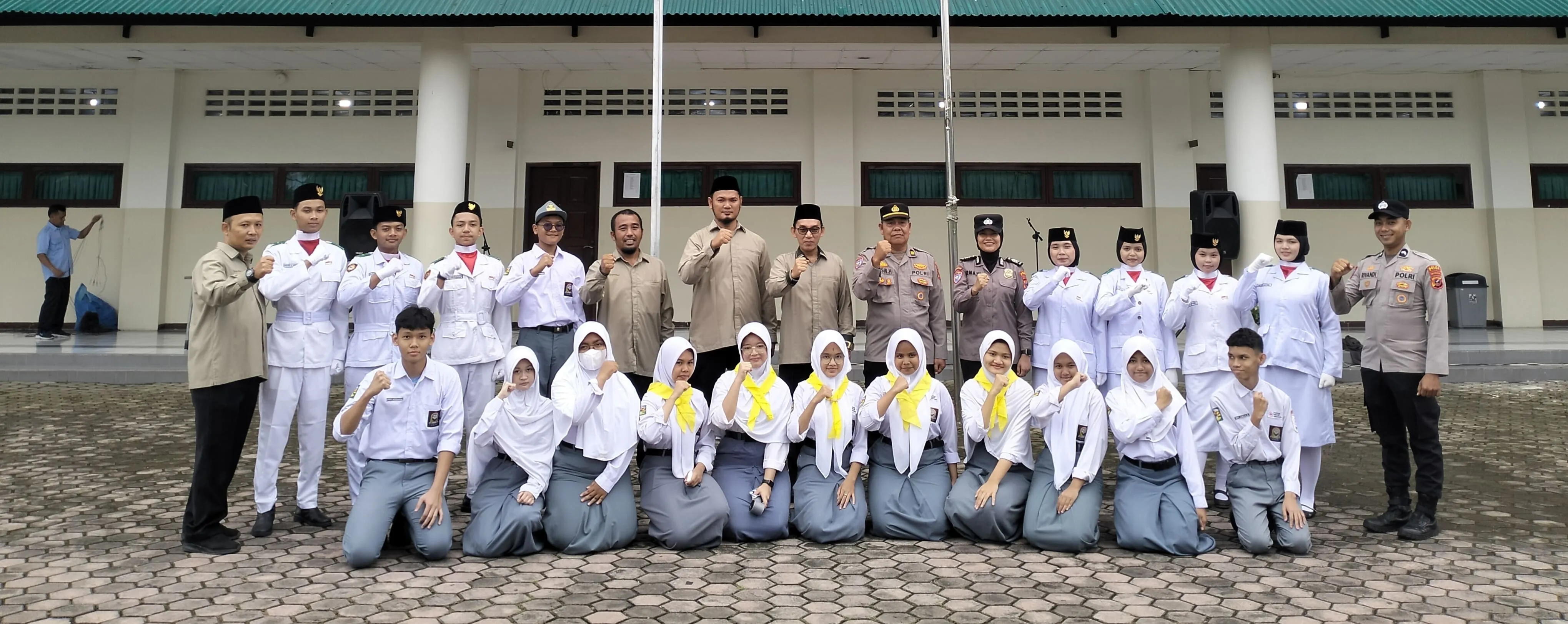 Dirbinmas Polda Sumut Ajak Siswa SMA Harapan 3 Waspadai Radikalisme Dan Tingkatkan Disiplin