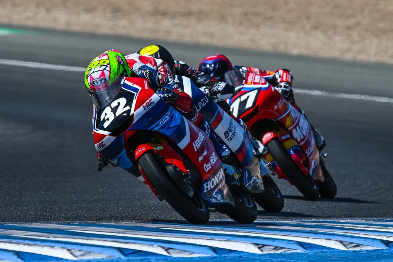 Raih 9 Poin, Ramadhipa Jaga Peluang Juara Moto3 Junior World Championship 2026
