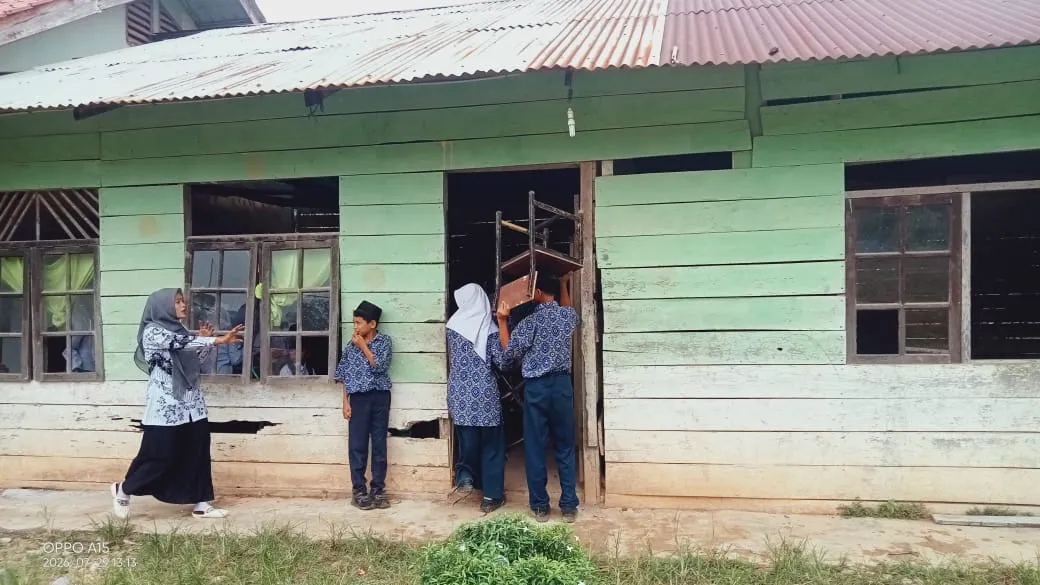 SMP Swasta Harum Sari Butuh Dukungan Dan Perhatian Pemerintah