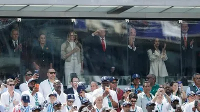 Dilindungi Kaca Anti Peluru, Donald Trump Nonton Final Piala Dunia 2026