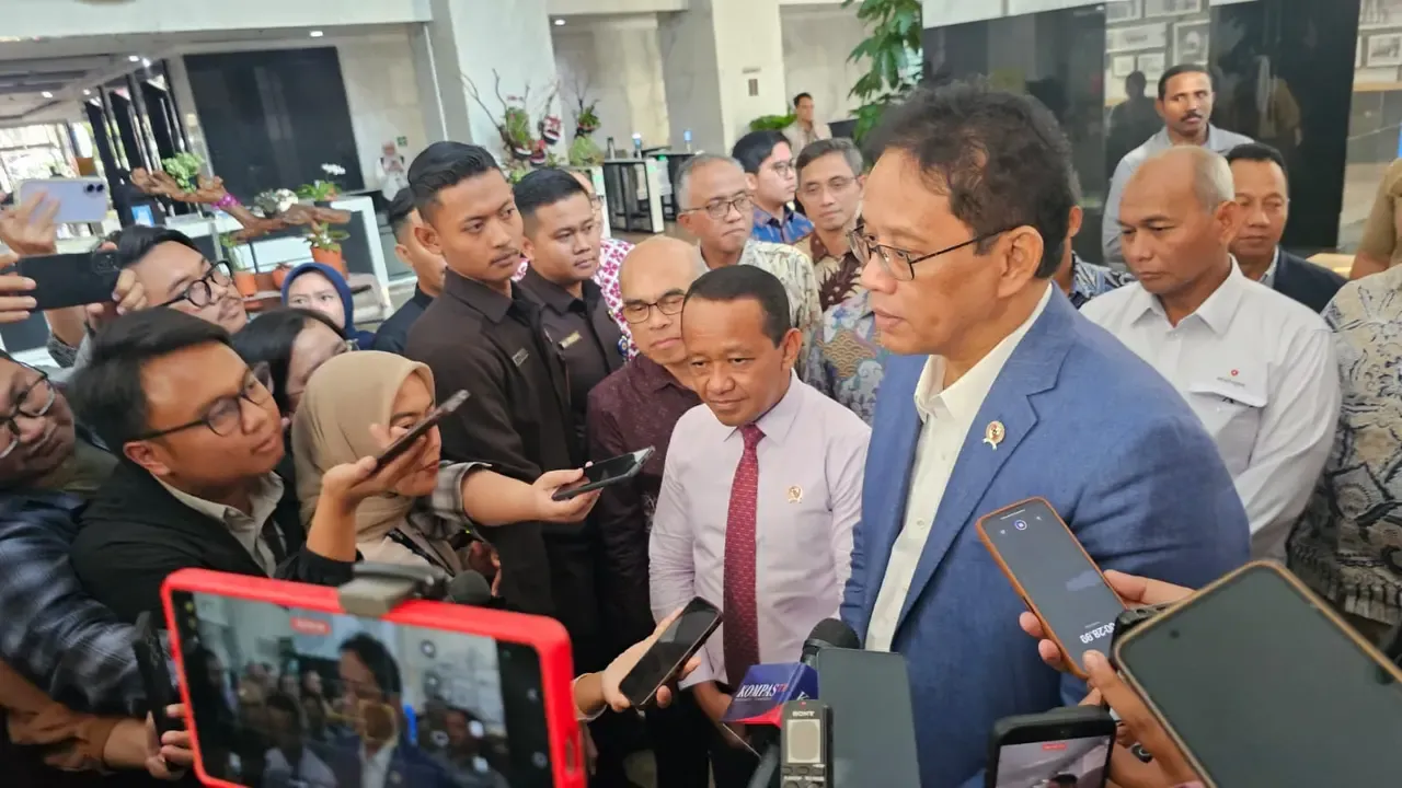 Bahlil-Purbaya Pastikan Harga BBM Subsidi Tak Naik