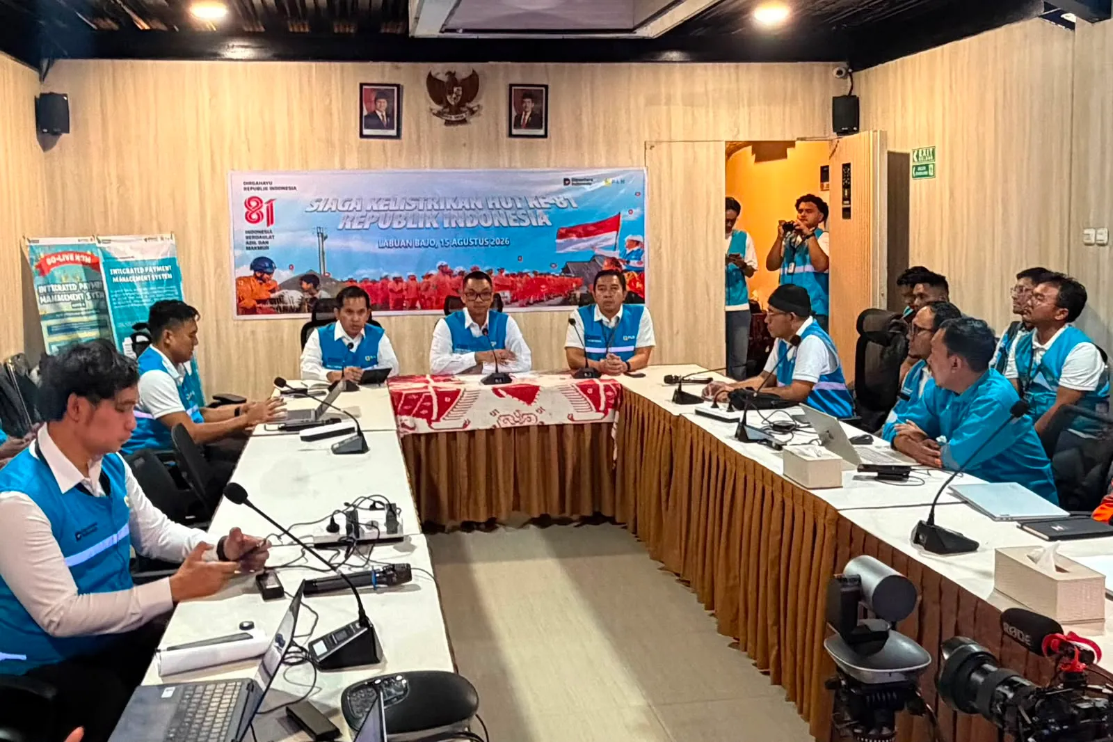 Dirut PLN Kawal Langsung Kelistrikan Nasional Jelang HUT Ke-81 Kemerdekaan RI dari Posko NTT