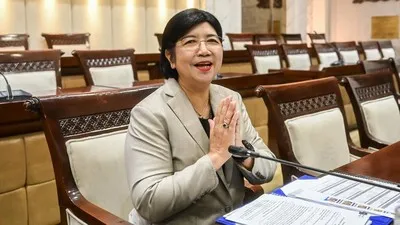 DPR Tetapkan Destry Damayanti sebagai Gubernur BI