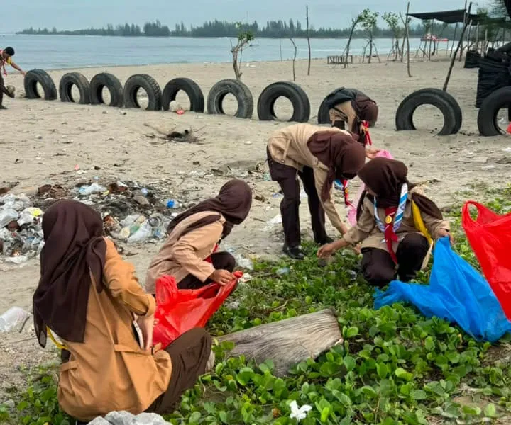 Bulan Bakti, Pramuka Abdya Sulap Sungai dan Pasar Rakyat
