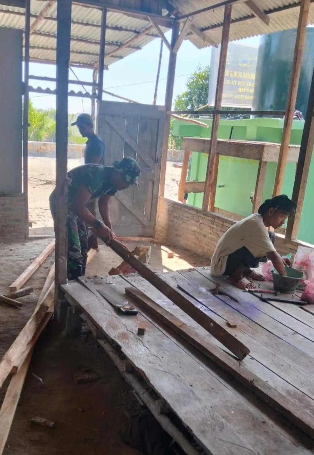 Rumah Dibongkar Satgas TMMD Ke-129 TA 2026 Kodim 0208/Asahan, Samsul Bahri Bahagia Impiannya Miliki Rumah Layak Huni Segera Terwujud