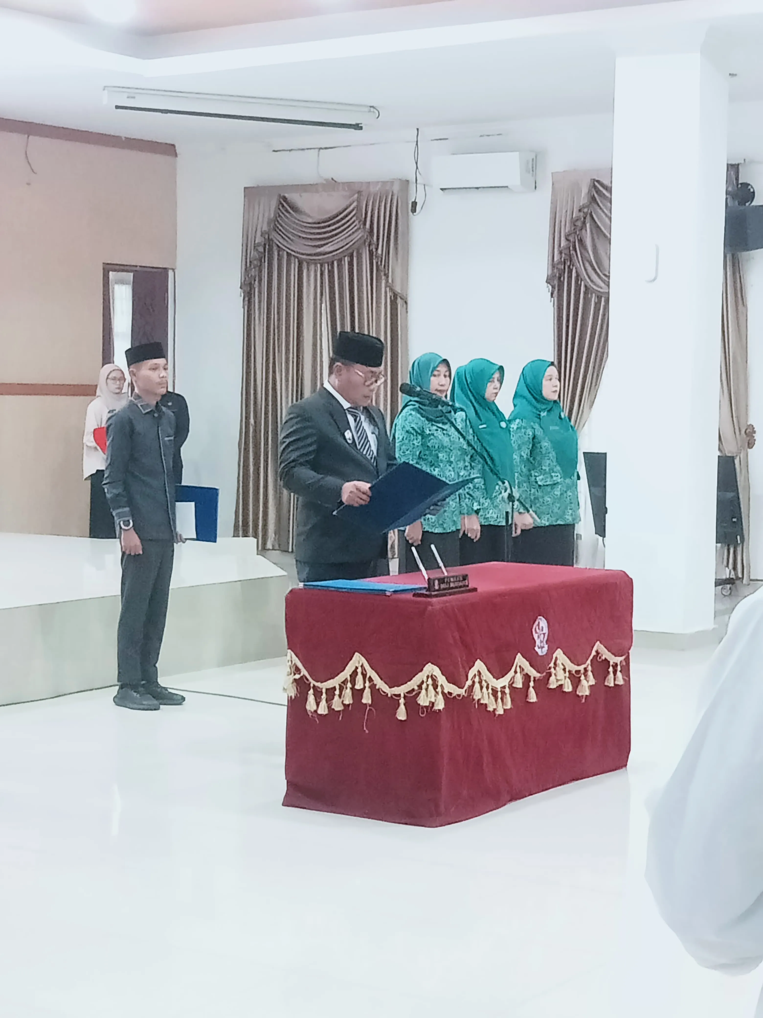 Lantik 26 Pejabat, Wabup Deliserdang Tekankan Pelayanan Cepat dan Responsif