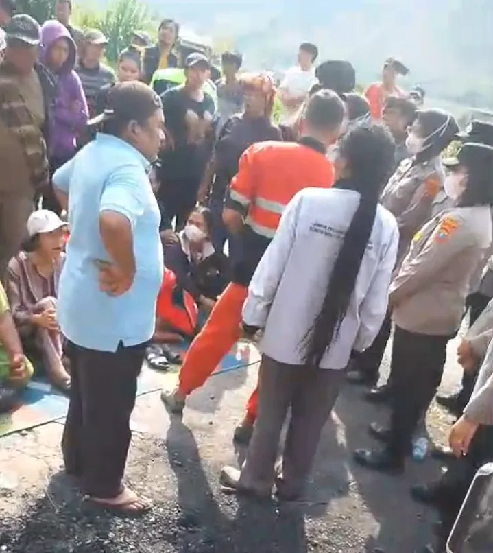 3 Pelaku Pungli Pemandian Air Panas Diamankan, Warga Blokir Akses Jalan