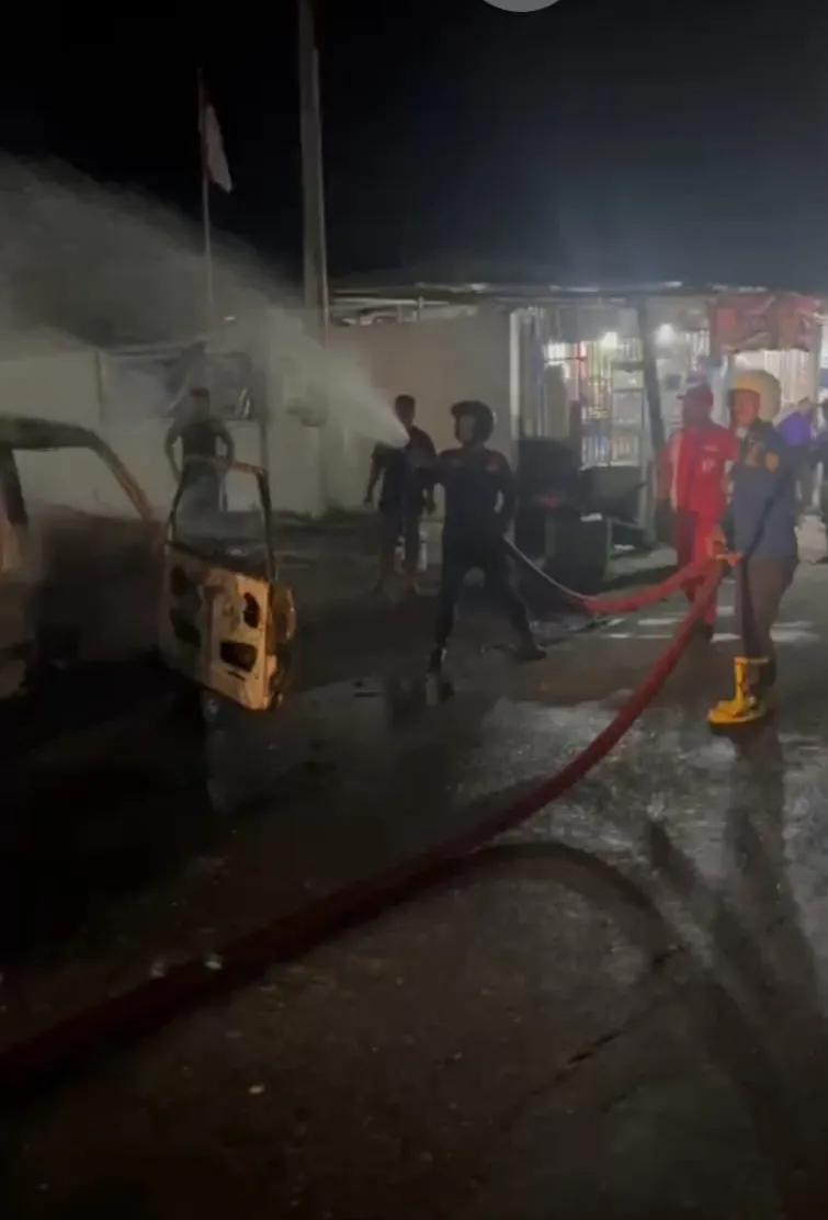 Mobil Kijang BK 9344 BU Terbakar di Subulussalam