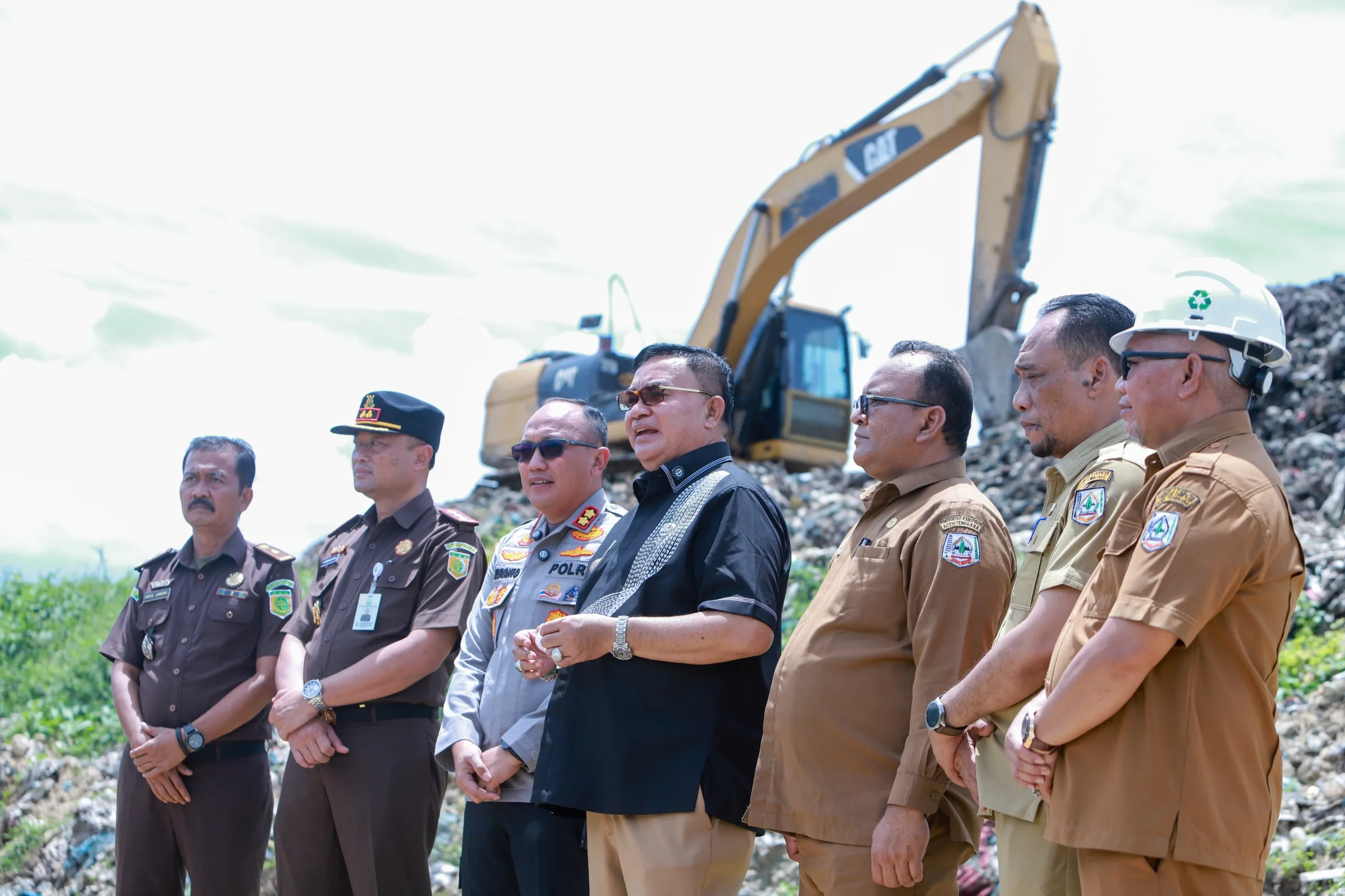 Bupati Agara Berharap Pemerintah Pusat Percepat Proses Pembangunan TPA di Lawe Serke