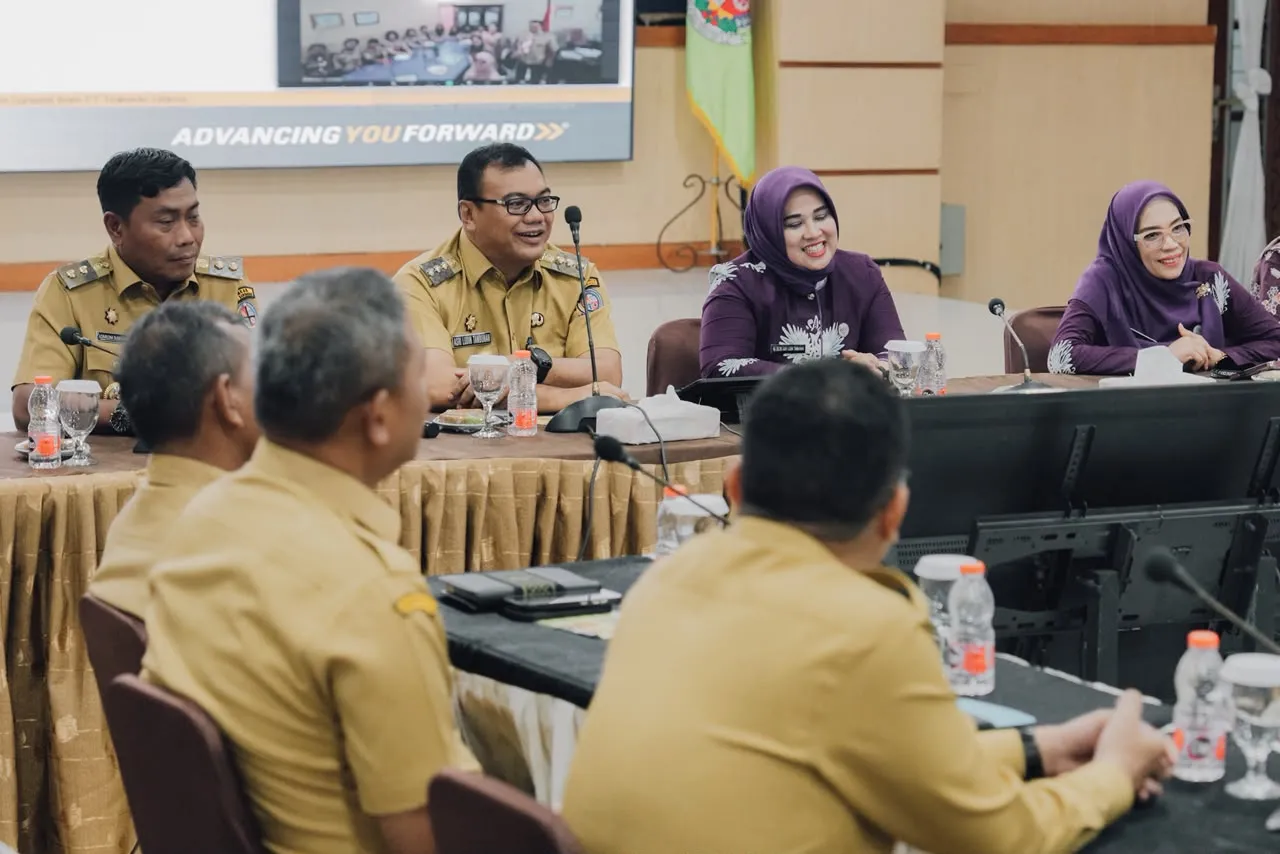Apresiasi Pelajar Berprestasi, Asri Ludin Tambunan Dorong Pengembangan Aplikasi Perisai Pintar Gagasan Siswa