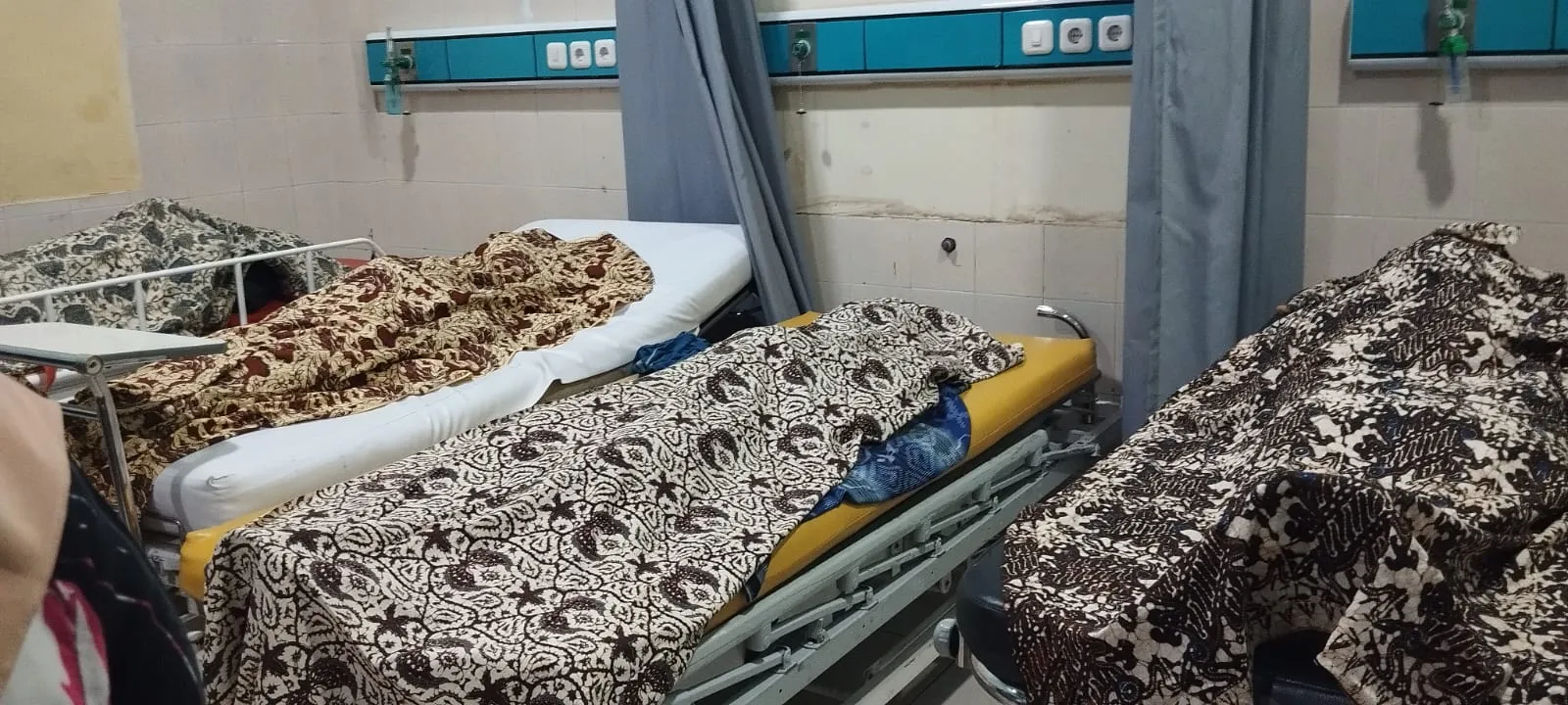 Tertimpa Pohon, Tujuh Penumpang Meninggal Dunia di Pidie