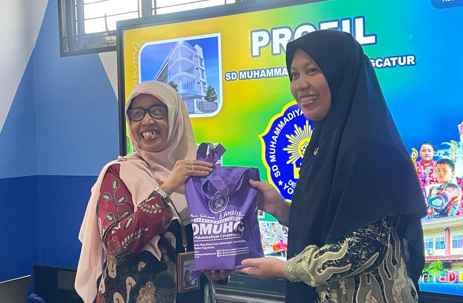 Dari Ujung Barat Aceh ke Jawa: SD 2 Muhammadiyah Langsa Benchmarking ke Surabaya dan Yogyakarta