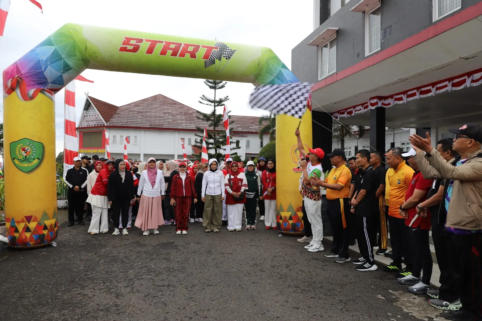 Fun Run Tapsel Bangkit Peringati HUT Ke-81 Kemerdekaan RI