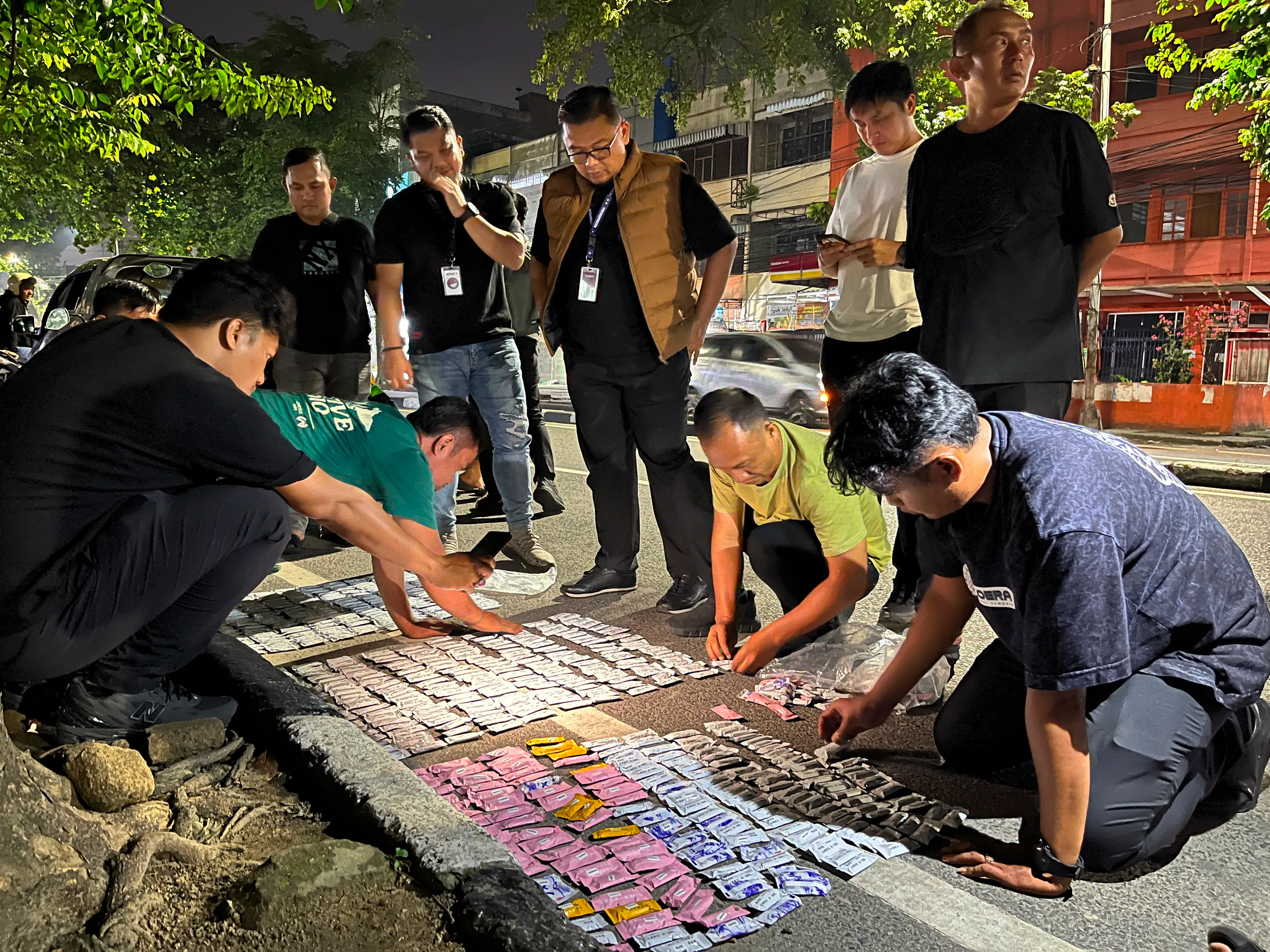 Kado Kemerdekaan Indonesia, Satresnarkoba Polrestabes Medan Gagalkan Peredaran 622 Pod Getar Dalam Kemasan Permen