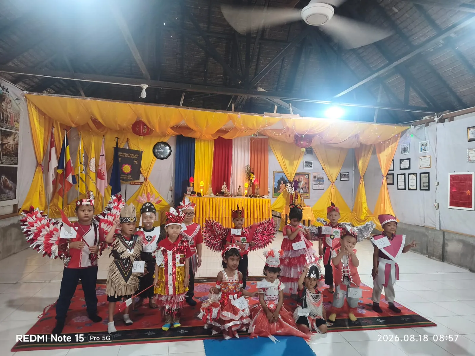 Rayakan HUT RI, Anak PAUD Nava Dhammasekha Purnama Pelita Harapan Ikuti Fashion Show dari Daur Ulang
