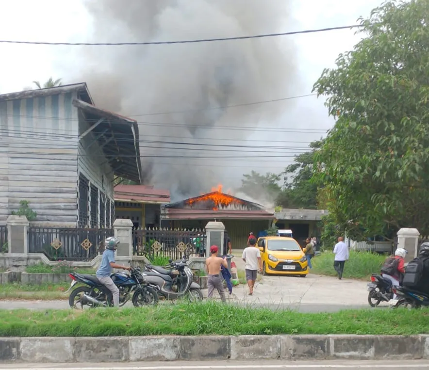 Tiga Rumah Terbakar Di Subulussalam