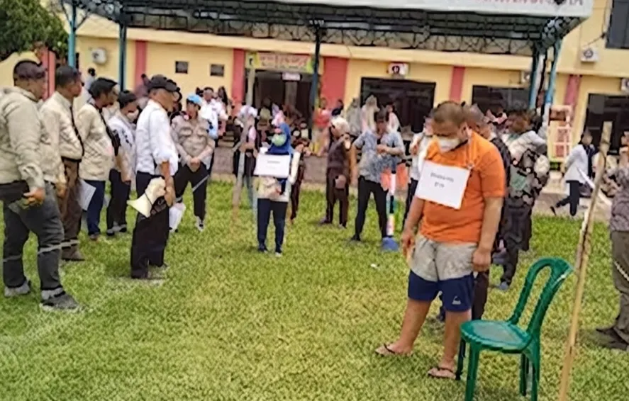 Rekonstruksi Kasus Pembunuhan Lansia di Tanjungmorawa: Tersangka Tega Gegara Pinjam Rp50 Juta Ditolak
