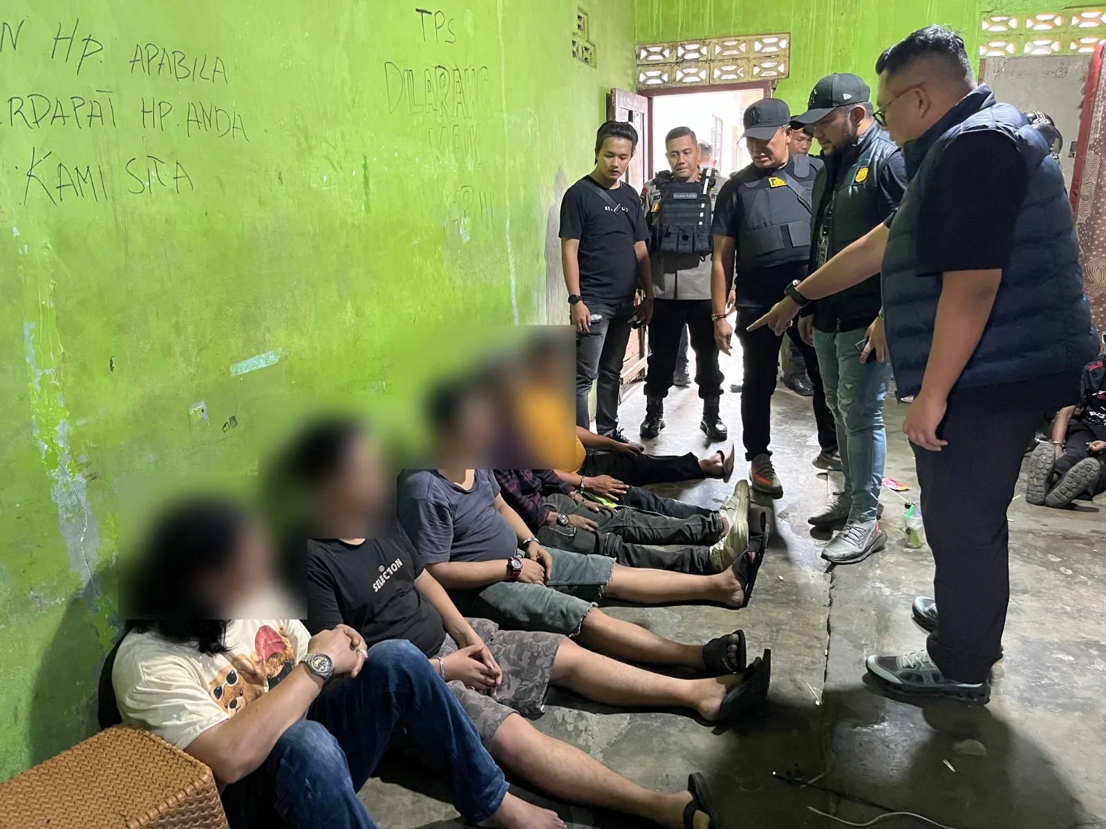 Dua Sarang Narkoba Mangkubumi Digerebek, 2 Pengedar, 7 Pemakai Diciduk