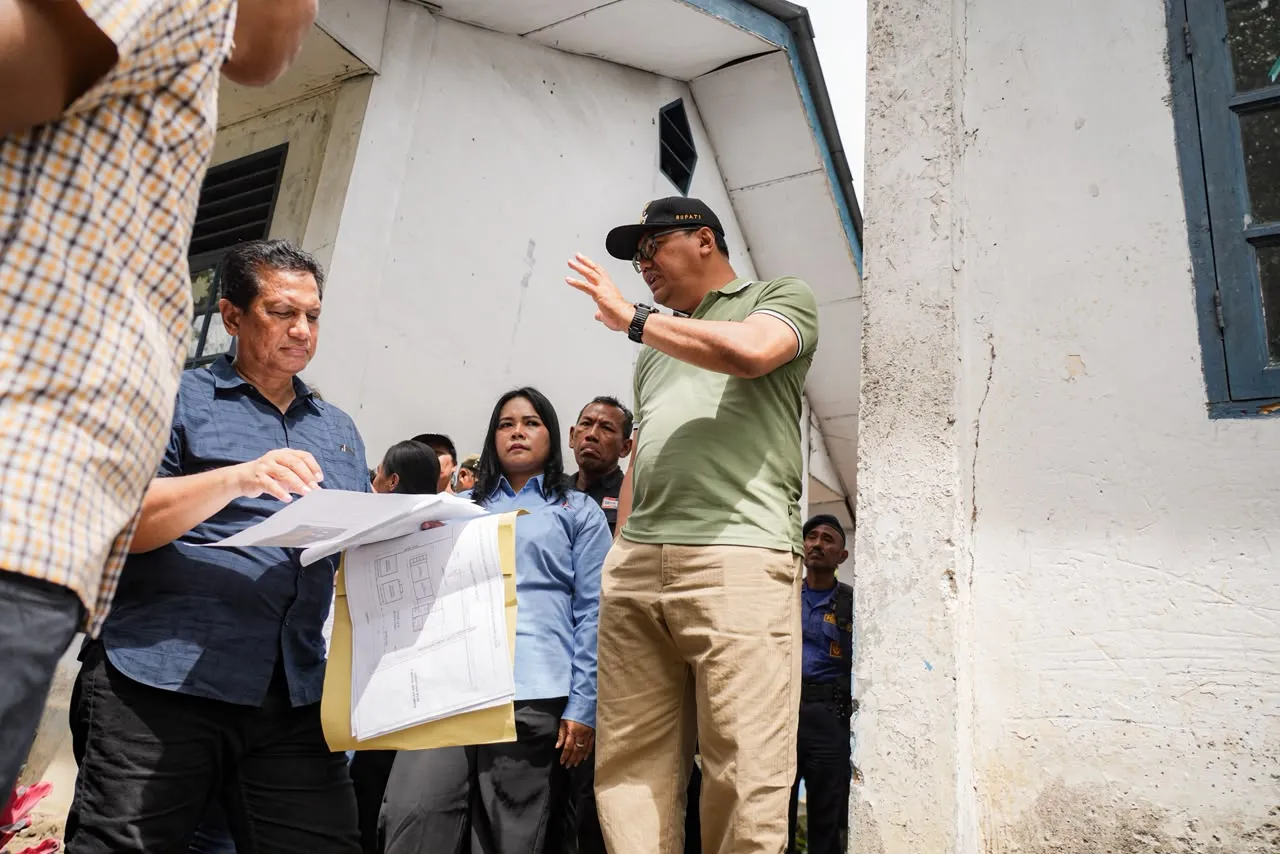 Asri Ludin Tambunan Tinjau Rencana Pembangunan Kantor Damkarmat dan BPBD Sibolangit