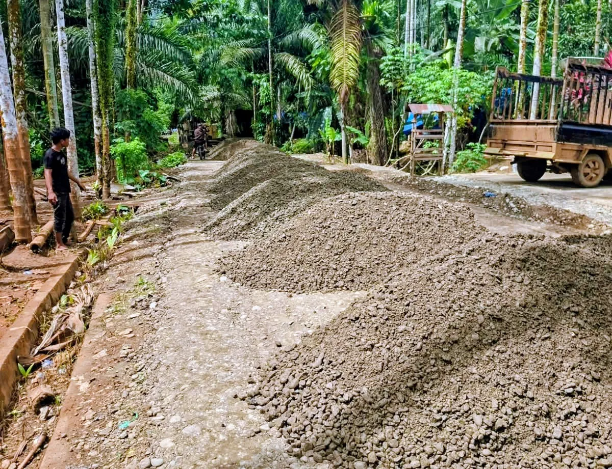 Jalan Warisan Kolonial Belanda di Abdya Akhirnya Diaspal