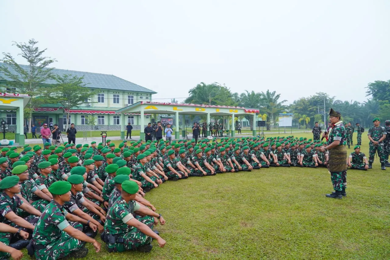 Kunjungi Yonif 126/Kala Cakti, Pangdam I/BB Tekankan Disiplin dan Tanggung Jawab Prajurit