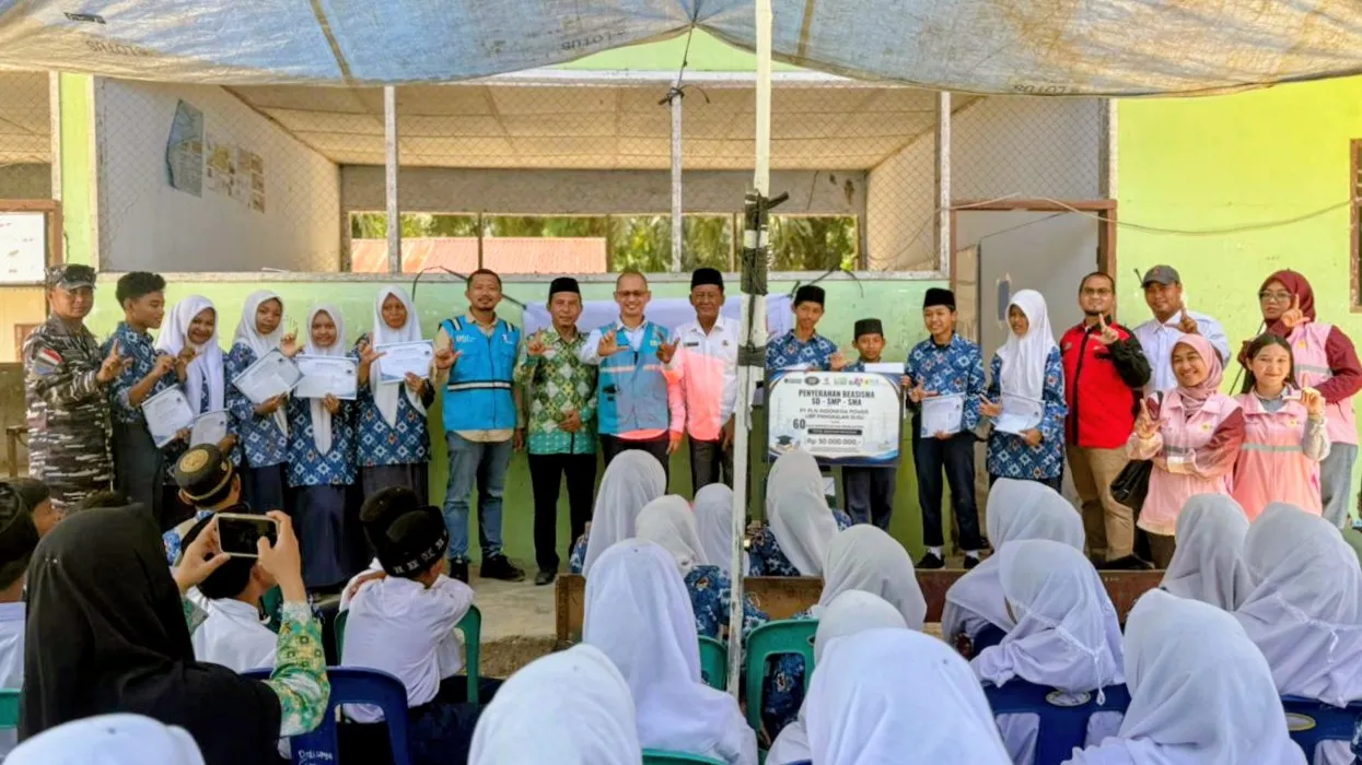 Siswa MTs Al-Huda Pulau Sembilan Terima Beasiswa dari PLN Indonesia Power dan PT BAG