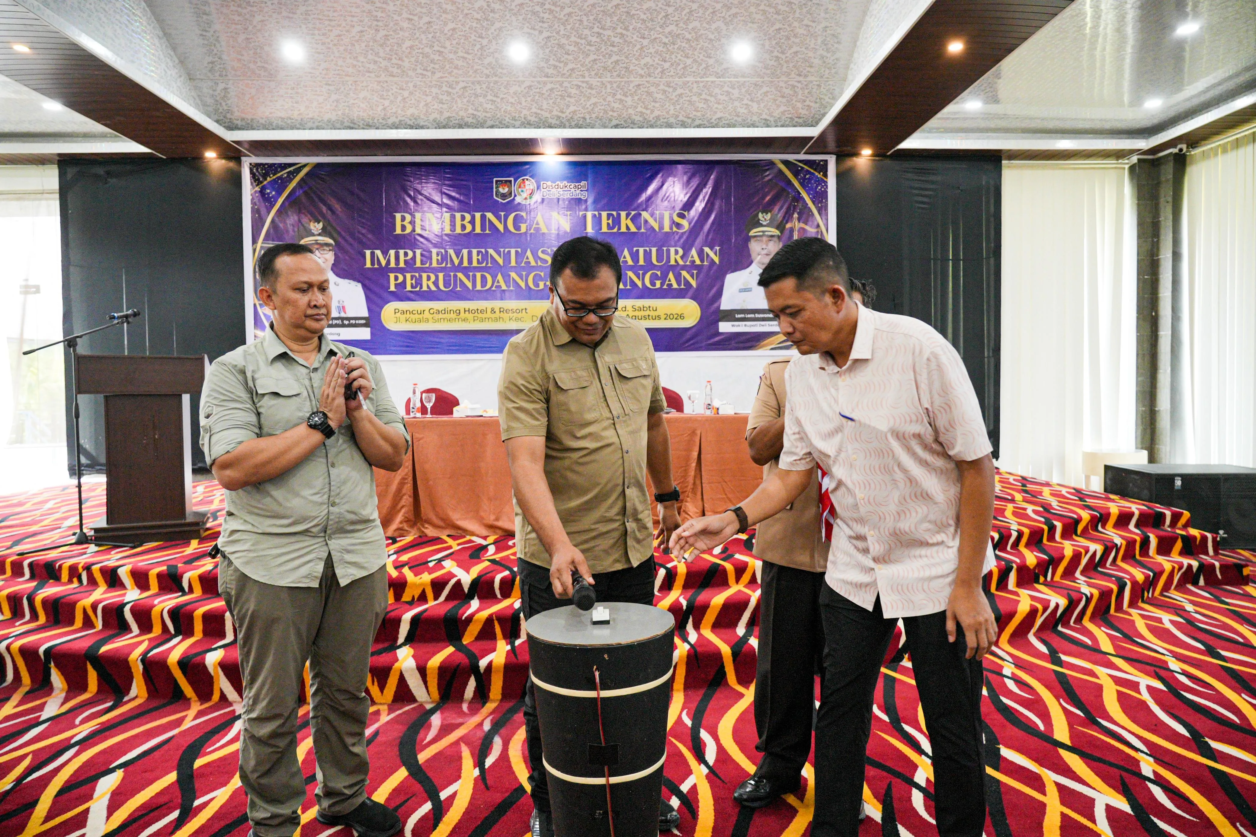 Salak Deli Kini Layani Adminduk Secara Mandiri