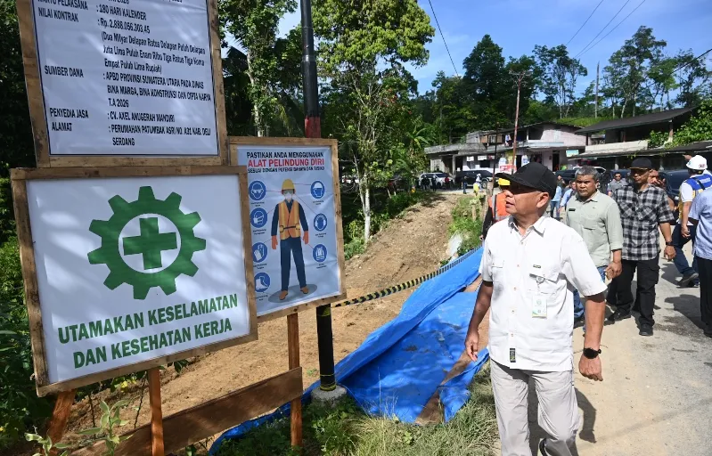 Wagub Surya Tinjau Perbaikan Jalan Miga-Lolowua, Proyek Bronjong Ditarget Rampung Tiga Bulan