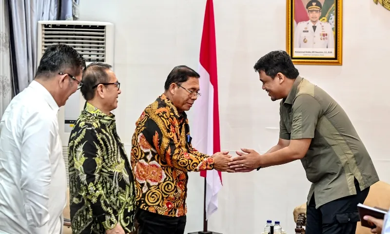 Judul: Bobby Paparkan Fokus Pembangunan Nias