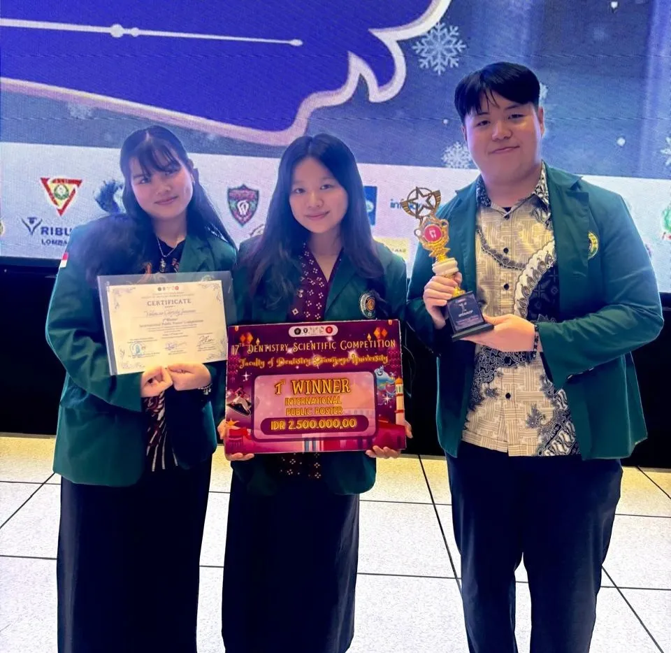 Tim Mahasiswa FKG USU Juara I International Public Poster Competition 2026