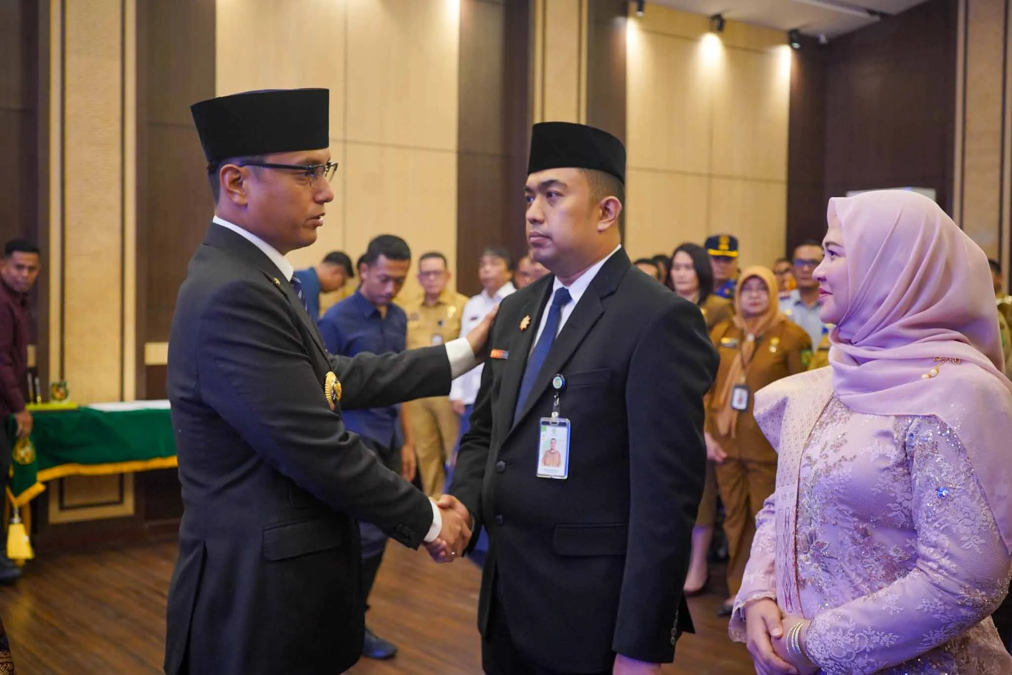 Lantik Erfin Fahrurrazi sebagai Penjabat Sekda, Rico Waas Minta Percepat Kinerja OPD Tanpa Langgar Aturan