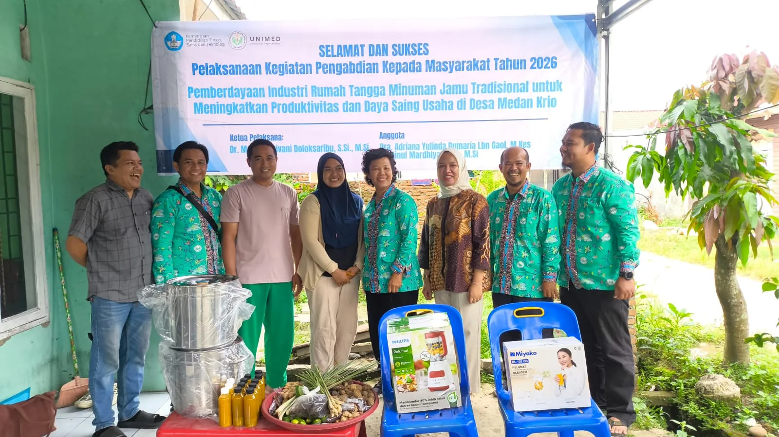 Tim LPPM Unimed Tingkatkan Produktivitas Dan Daya Saing Usaha Jamu Kunyit