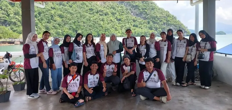 Pengabdian Internasional Akutansi Sektor Publik Di Langkawi Dan Pulau Toba
