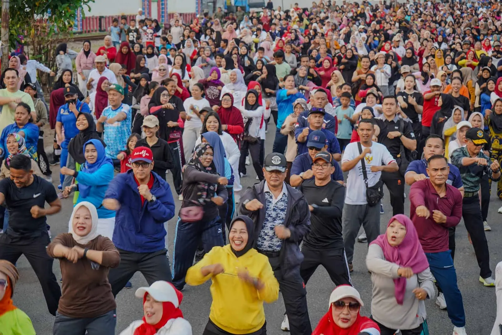 Semarak CFD Belawan, Rico Waas Dekatkan Pelayanan Publik Ke Warga Medan Utara