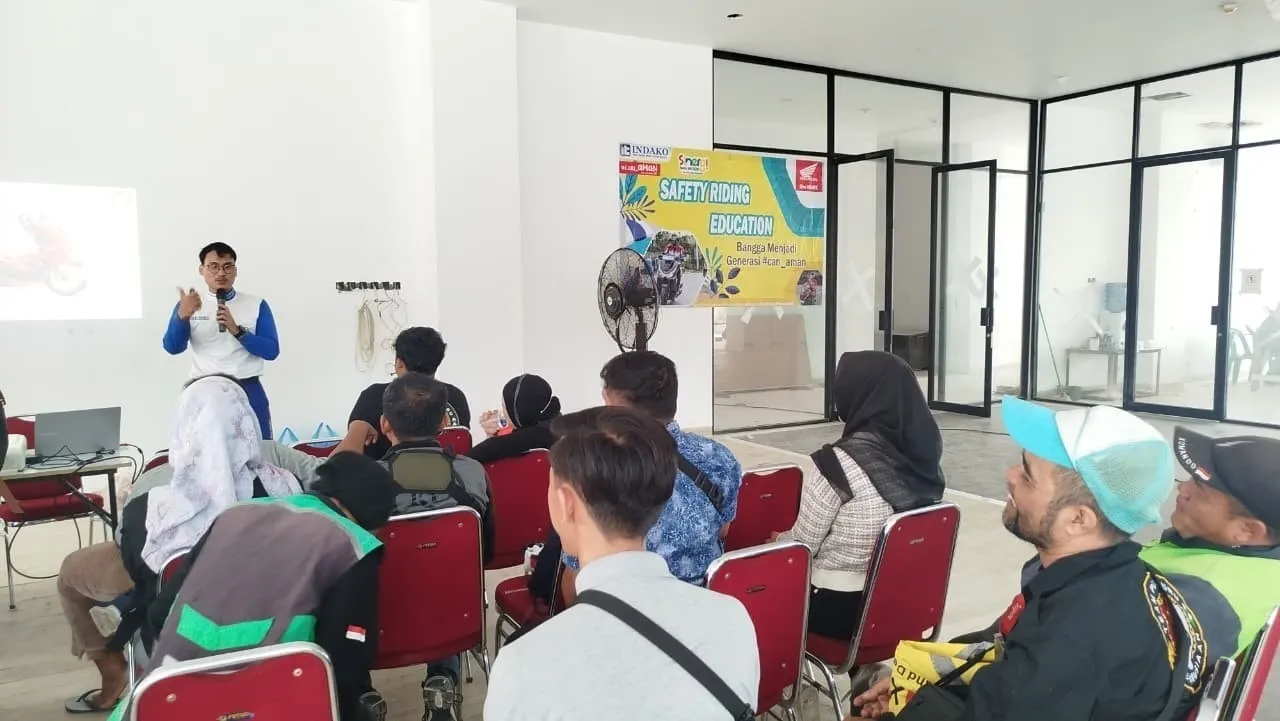 Pengemudi Ojol Semangat #cari_aman