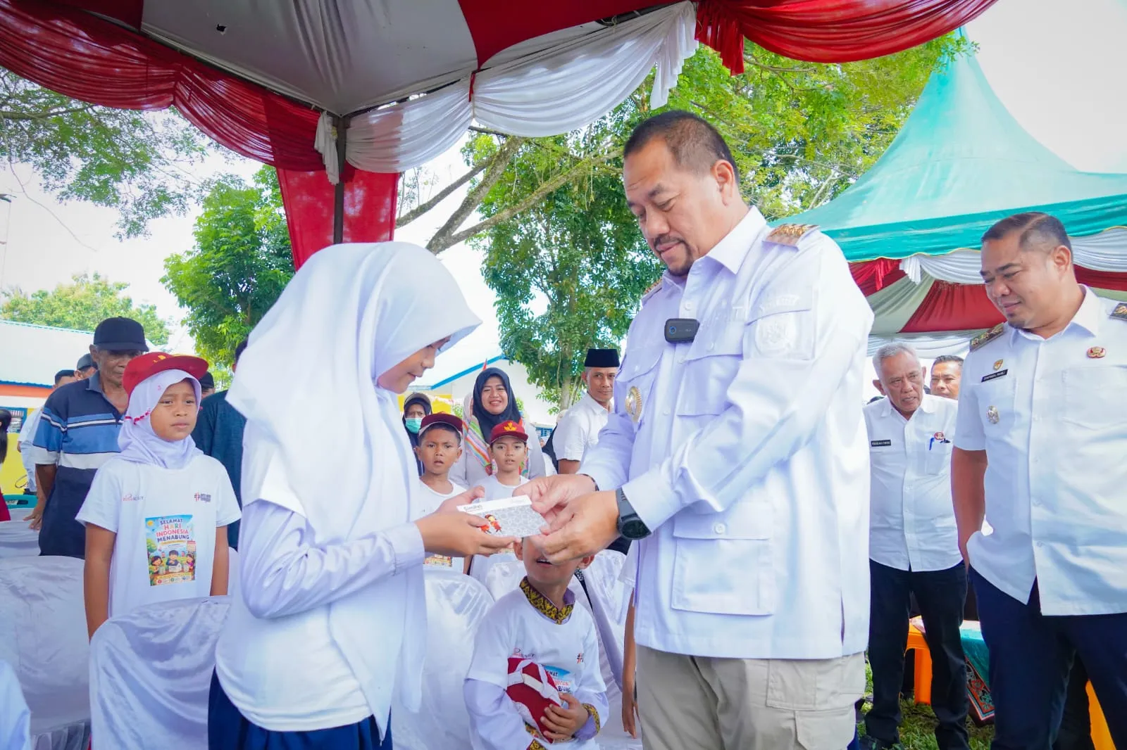 Pelayanan Publik Lebih Dekat Melalui Program Berlayar
