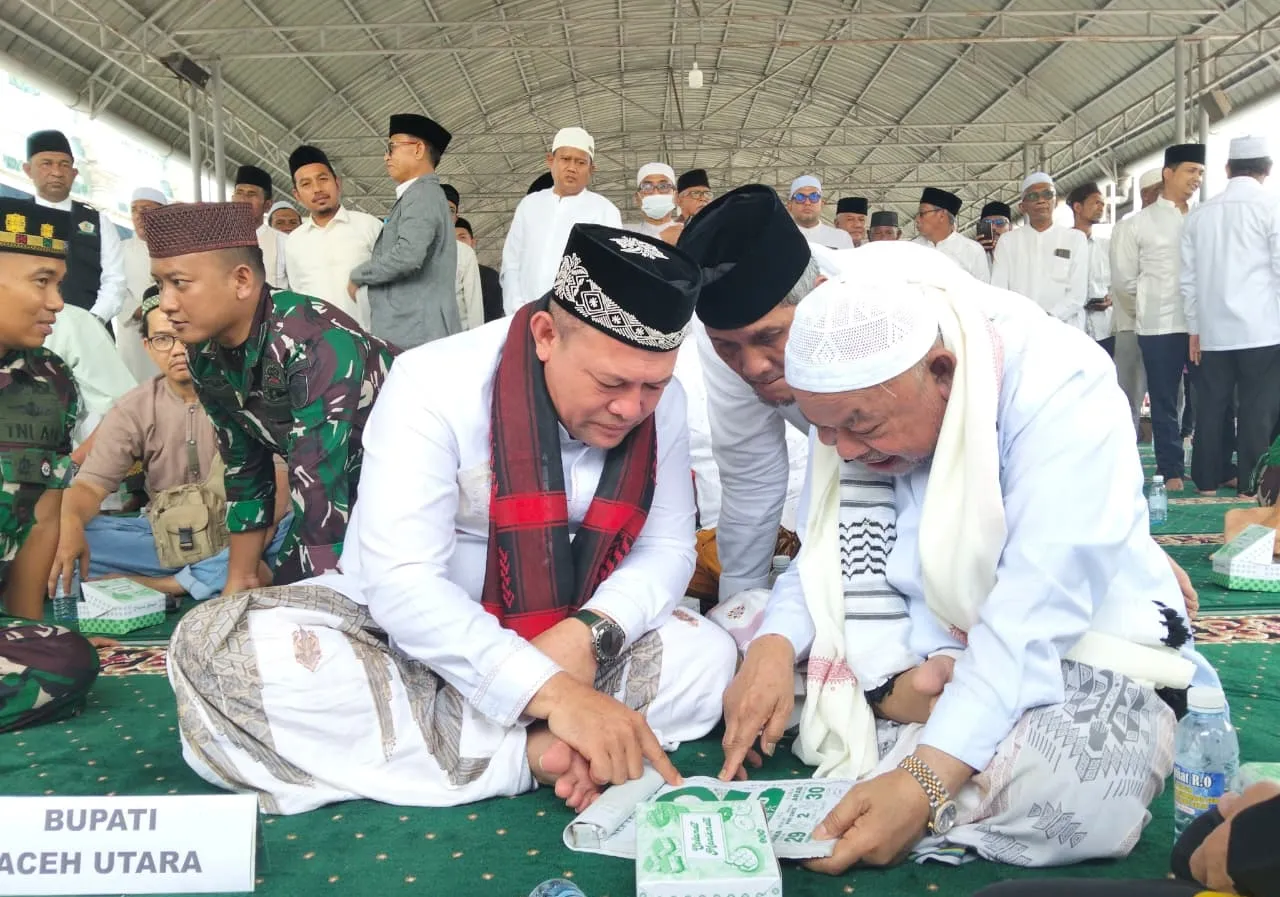 Cahaya Selawat dari Bujang Salim: Pesan Abu Paya Pasi di Maulid Akbar