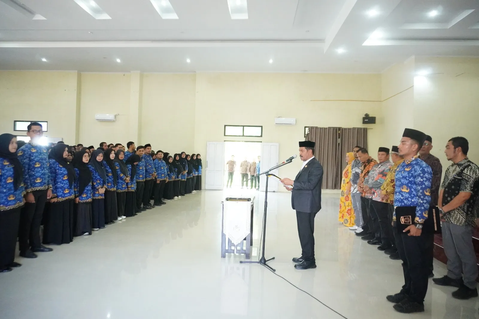 Wabup Aceh Besar Pimpin Pengambilan Sumpah PNS