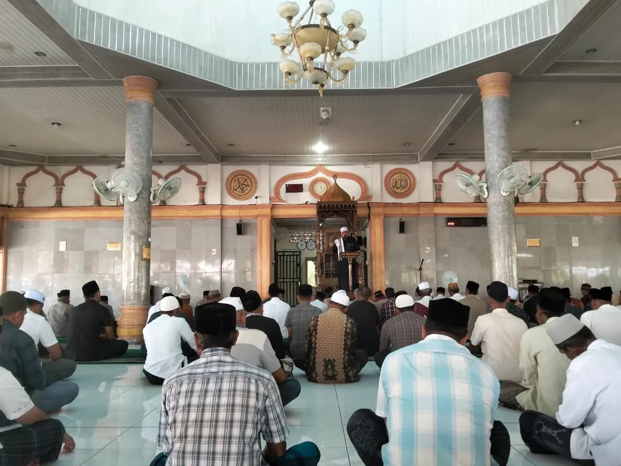 Akhlak yang Hilang, Kesombongan yang Tumbuh: Sumber Kehancuran di Tengah Masyarakat