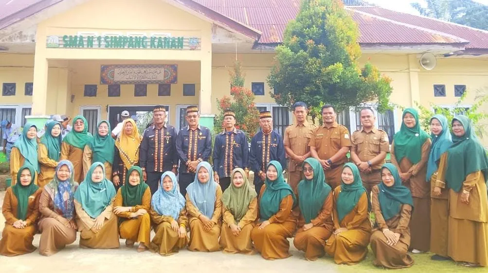 MAA Aceh Singkil Kunjungi Sekolah-sekolah, Tanamkan Pentingnya Adab dan Etika